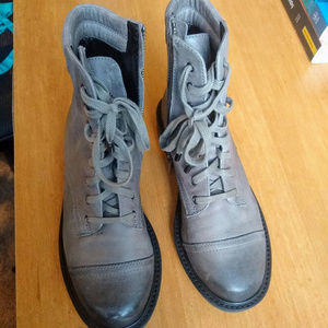 BP. Shayne Leather Boots, Grey Oiled